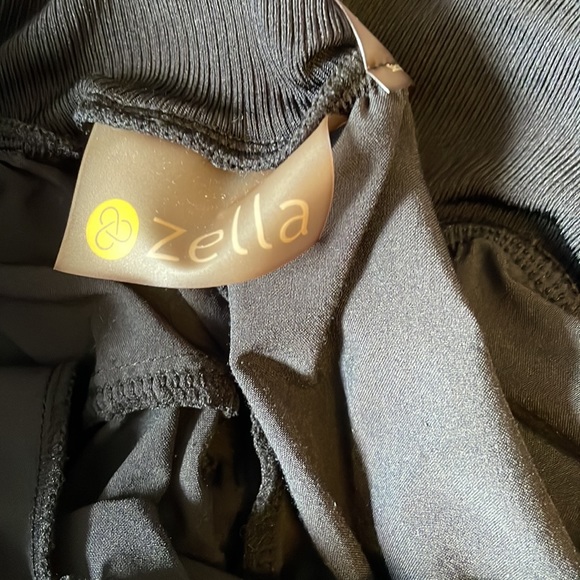 Zella Joggers - Picture 2 of 4